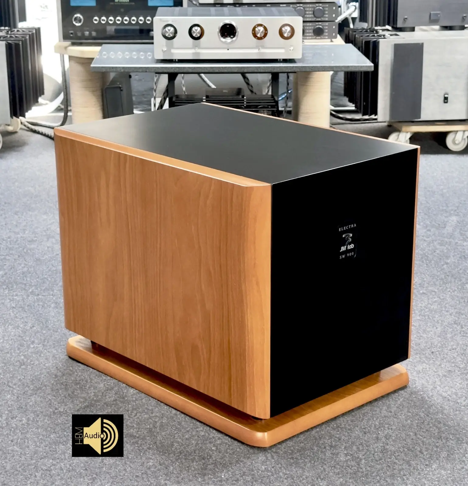 Focal Electra SW900