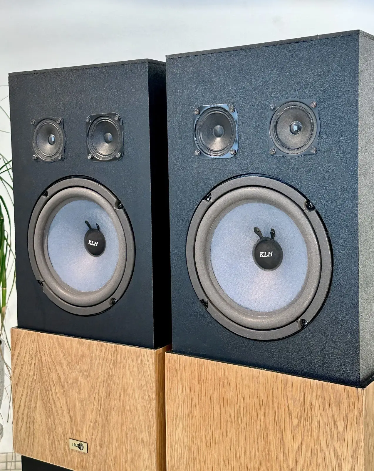 KLH Research Model Ten / X — Ansicht 8