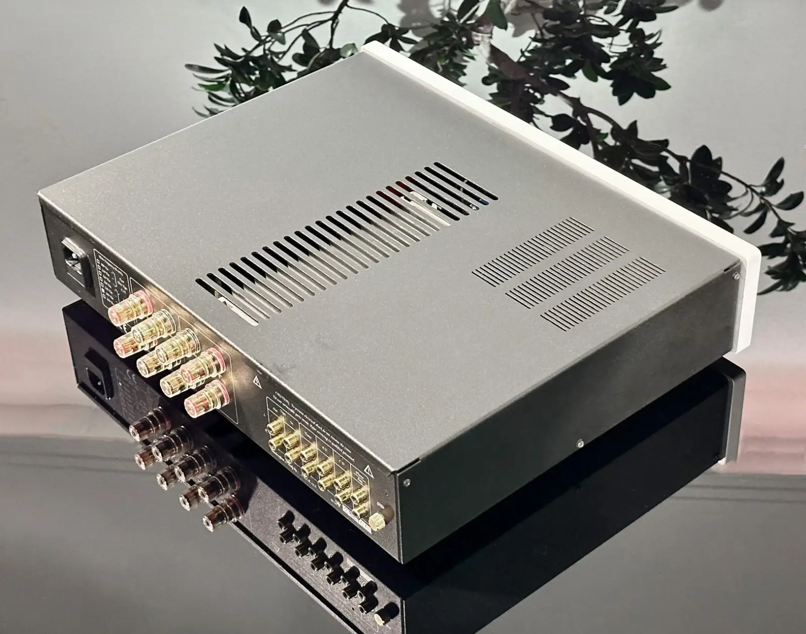 Unison Research Unico Stereo Hybrid — Ansicht 14