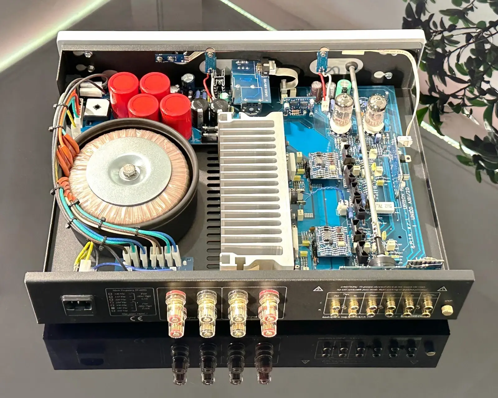 Unison Research Unico Stereo Hybrid — Ansicht 16