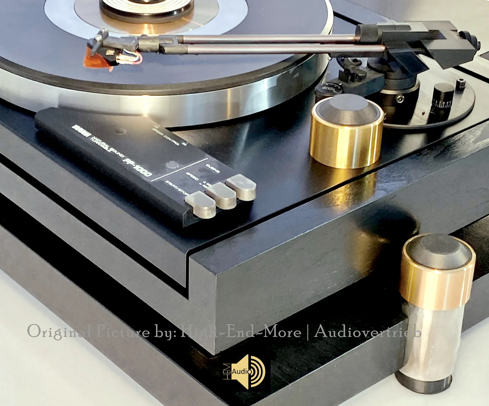Yamaha PF-1000 (2/4)